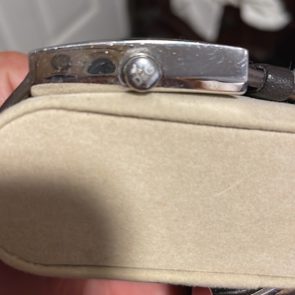 Watch like - Picture 3 of 3